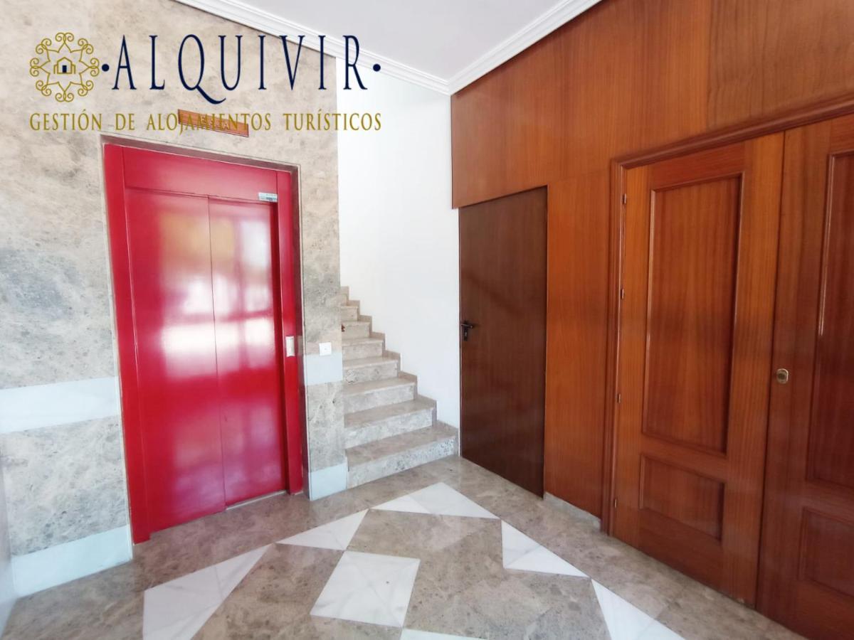 Atico Con Terraza San Julian Cordoba Apartman Kültér fotó