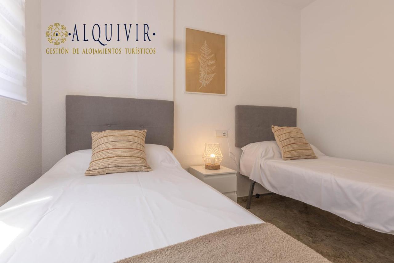 Atico Con Terraza San Julian Cordoba Apartman Kültér fotó